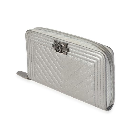 Chanel Silver Chevron Quilted Zip-Around Boy Wallet - Picture 2 of 7